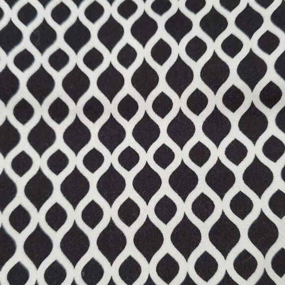 🔸️H&M Black & White Lattice Print Ankle Pants Size 12 - Picture 6 of 7